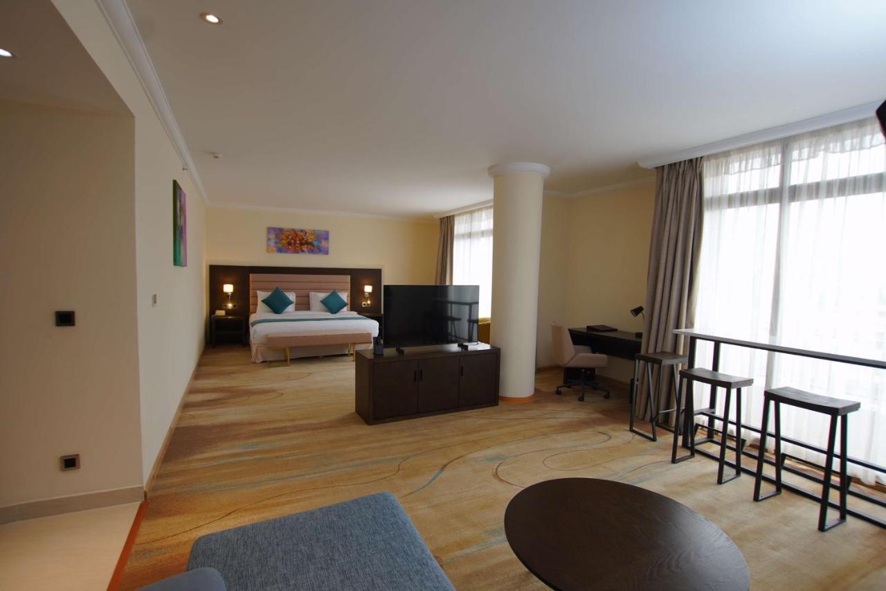 Best Western Premier Dynasty Addis Ababa Exterior photo