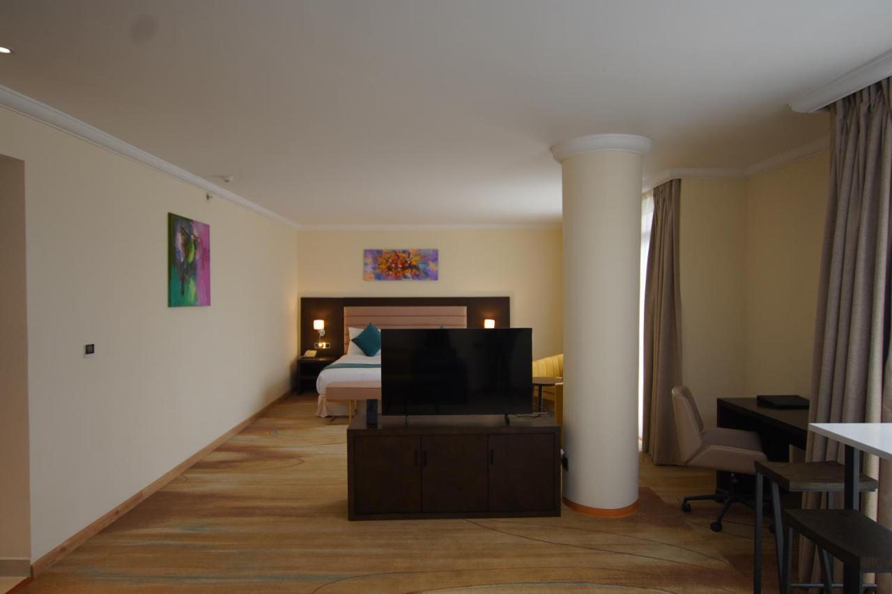 Best Western Premier Dynasty Addis Ababa Exterior photo