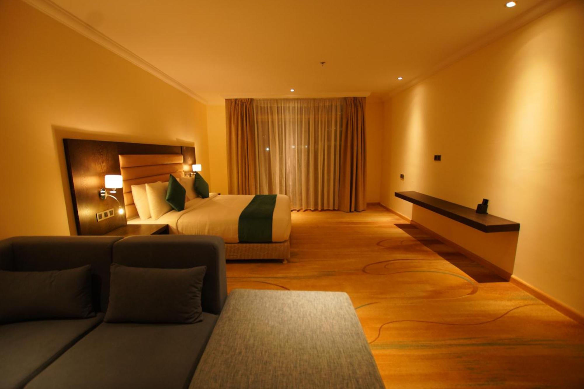 Best Western Premier Dynasty Addis Ababa Exterior photo