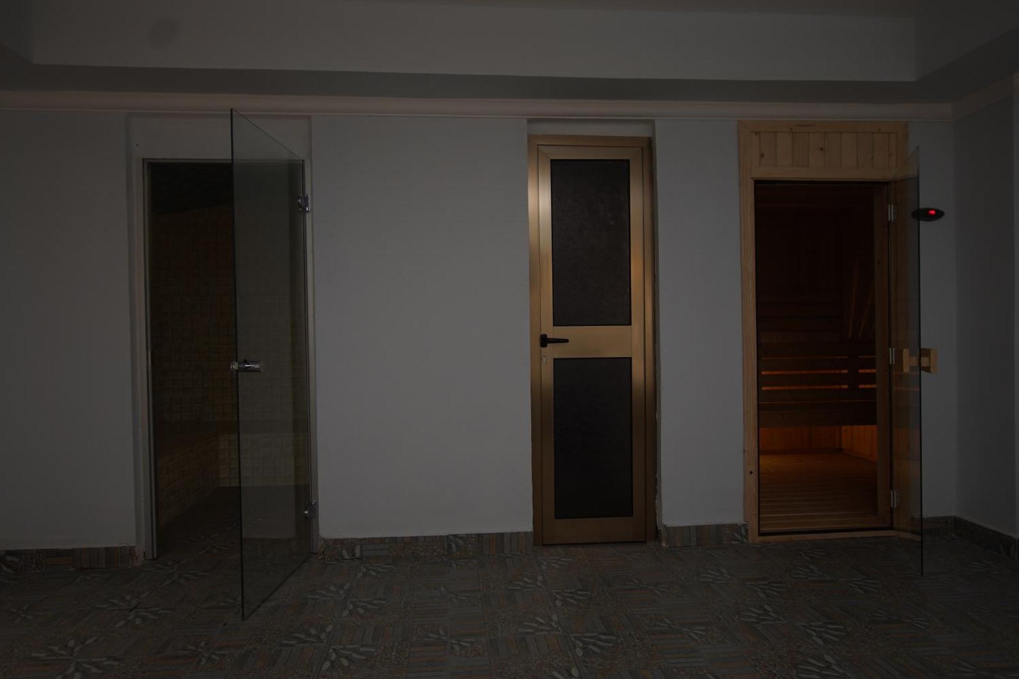Best Western Premier Dynasty Addis Ababa Exterior photo
